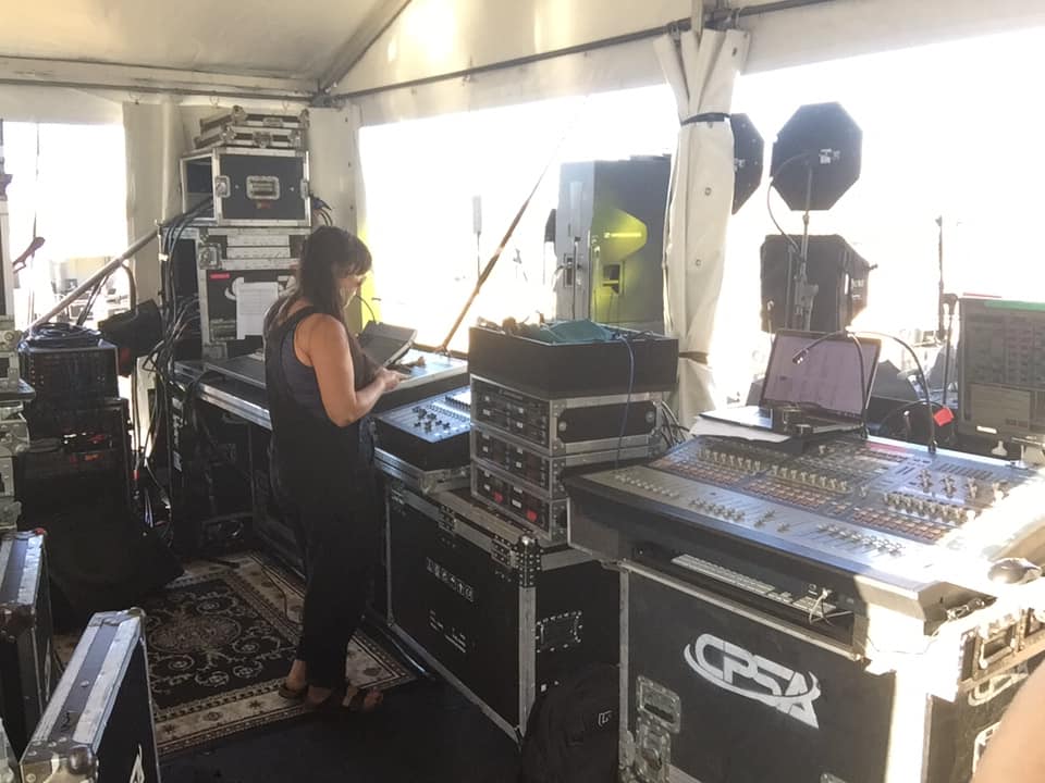 10156779659064277 4055514833364189184 N